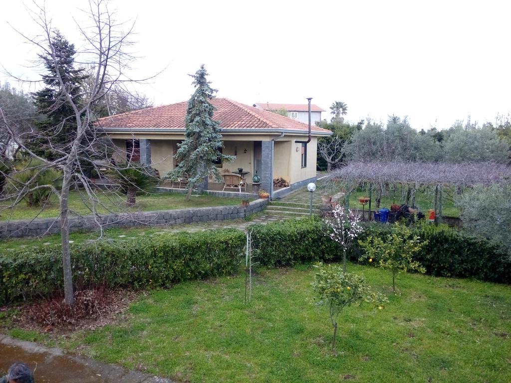 Etna Travellers B&B Mascalucia Buitenkant foto